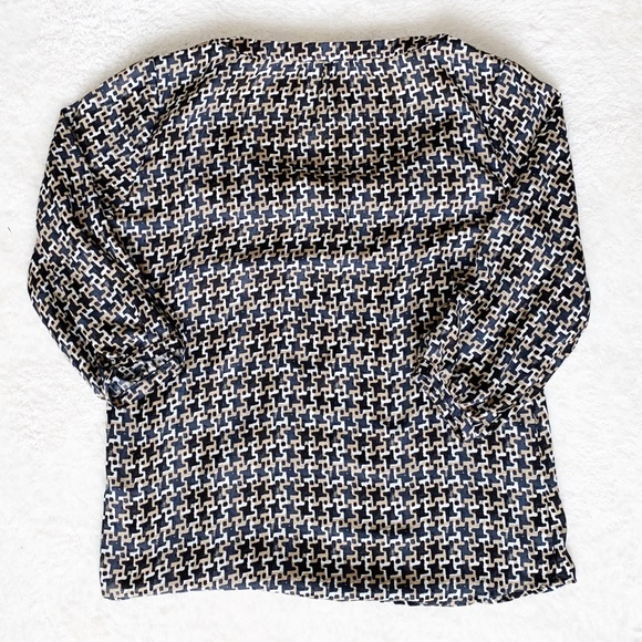 Banana Republic Patterned Brown, Black & Tan Top - Picture 3 of 3